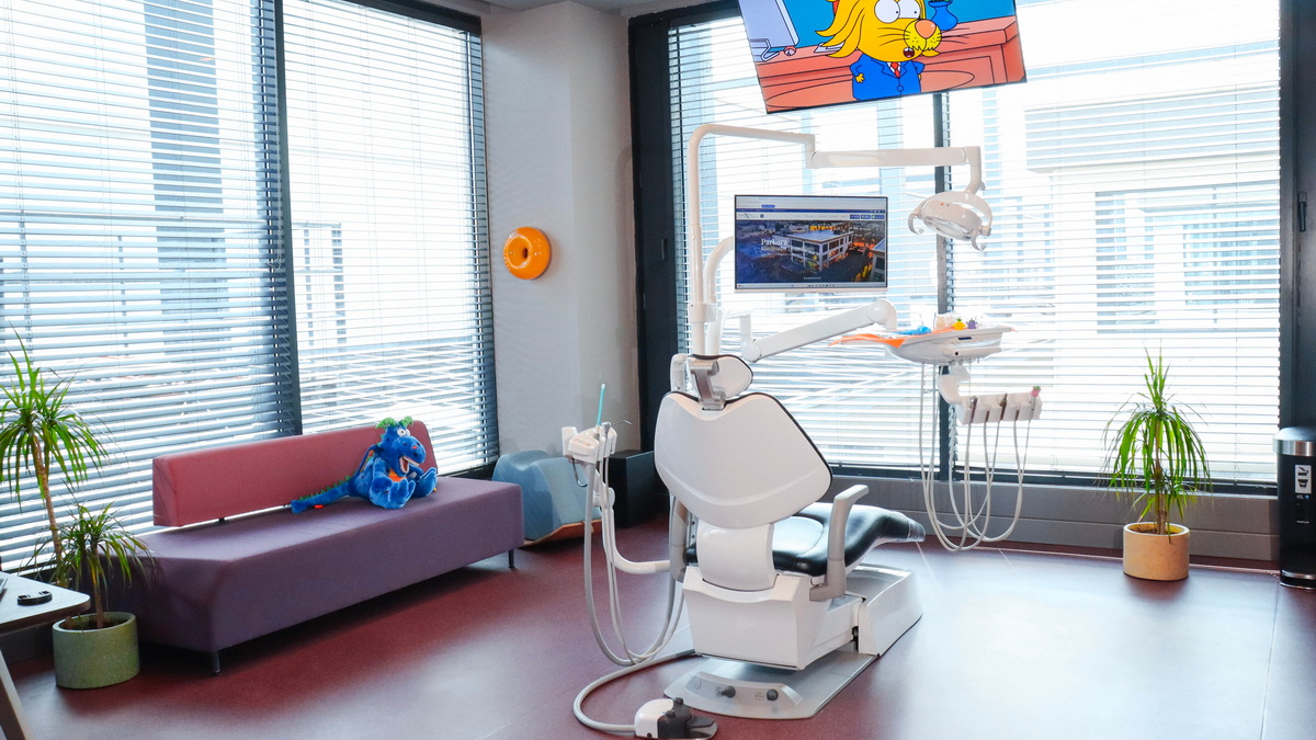 Wer führt Zahnbehandlungen unter Vollnarkose bei Kindern durch?